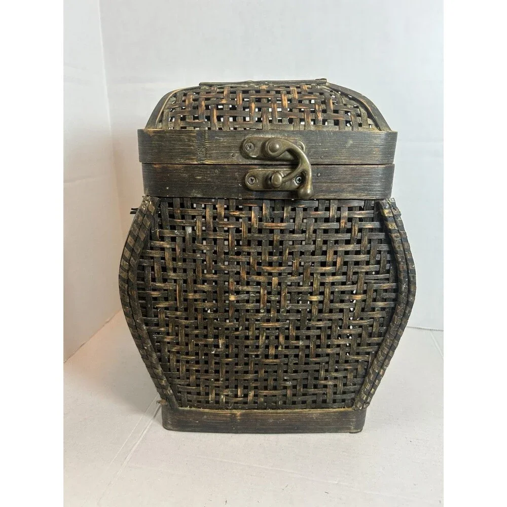 Vintage Woven Wood Basket Box Latch Lid Rustic Decor Storage 11” Tall